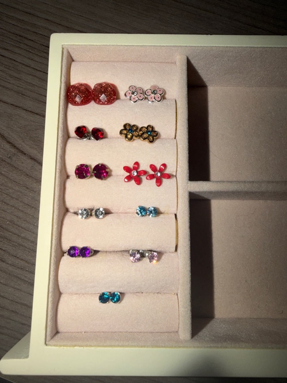 ADDED A PAIR! Kids Earrings Bundle! -12 pairs!
